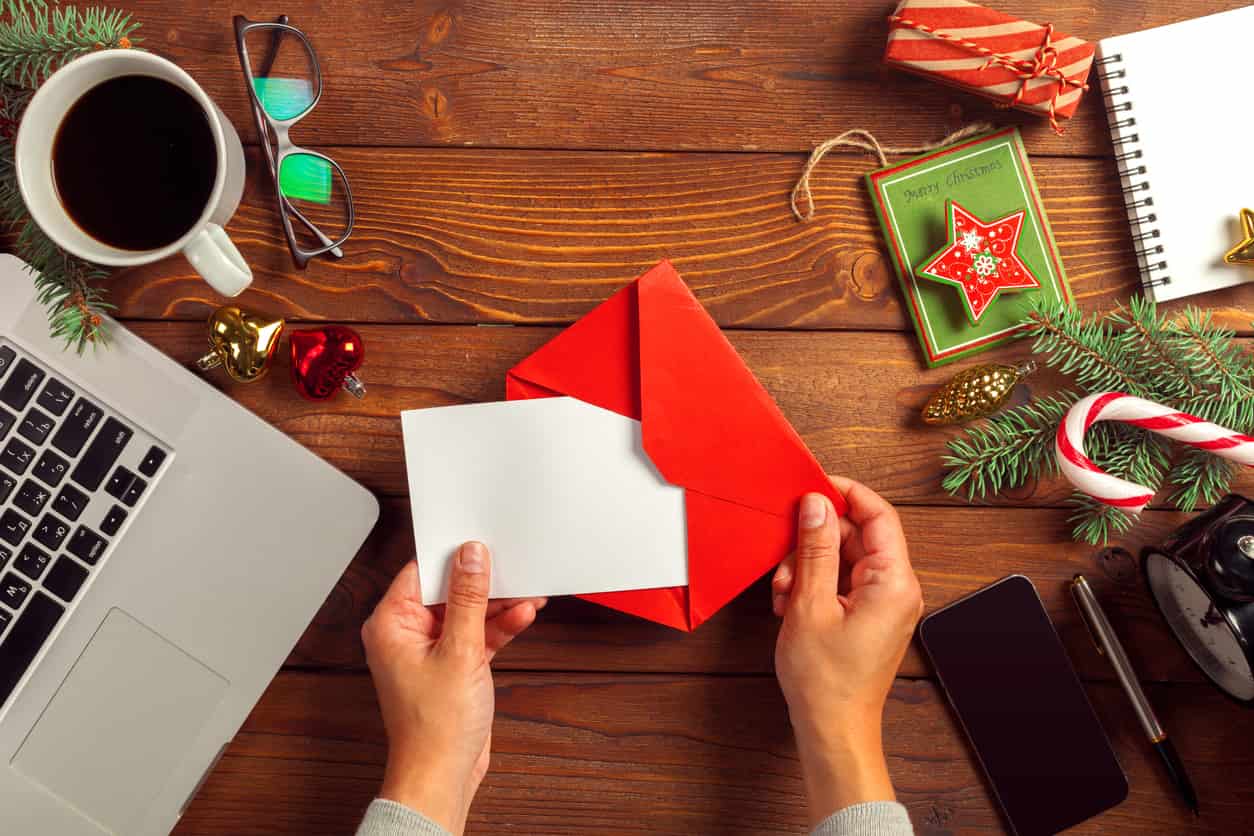 Corporate Gifting Ideas This Hybrid Holiday Season