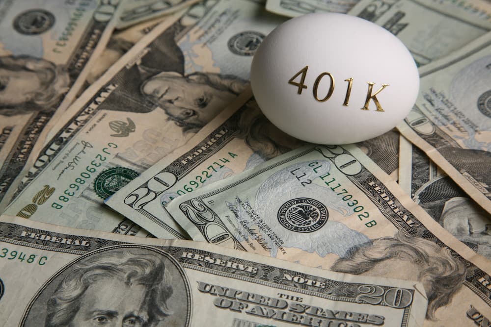 How Does a 401(k) Plan Work?