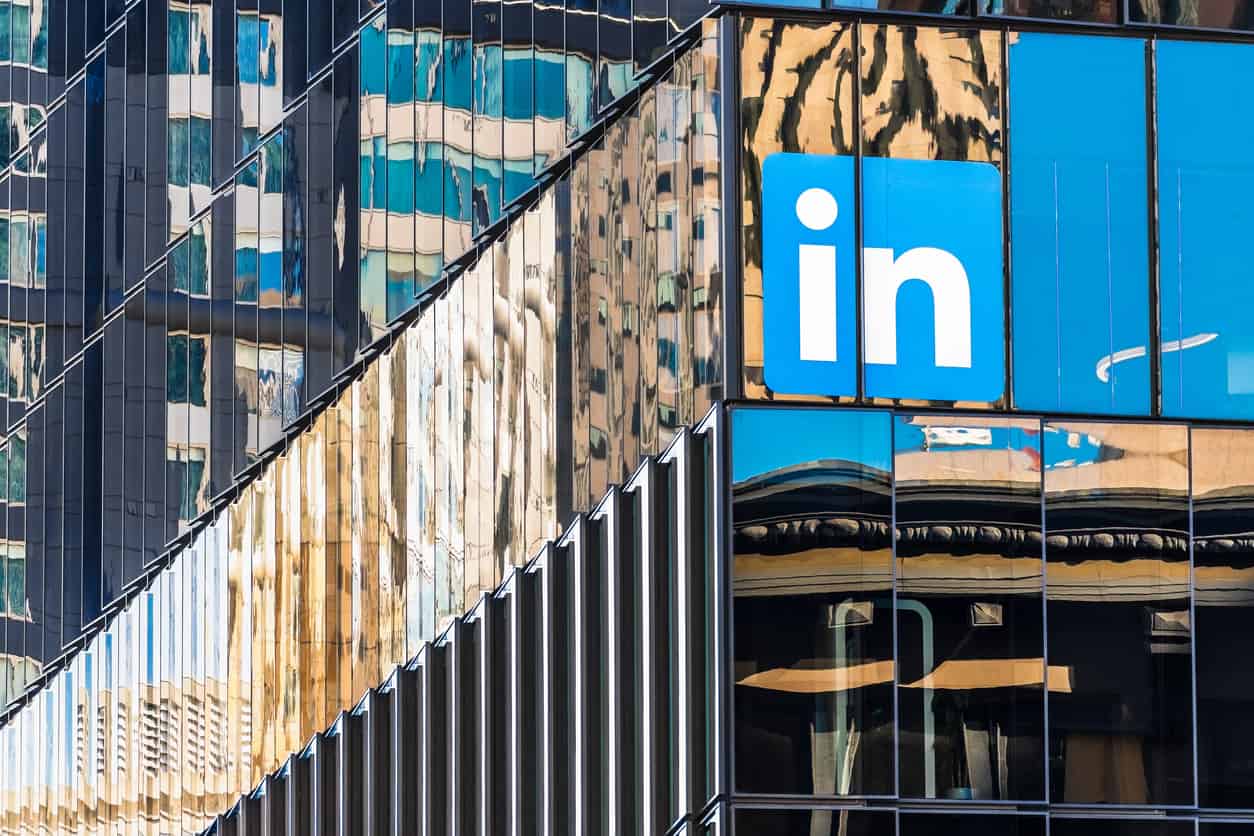 How HR Can Attract and Acquire New Talent Using LinkedIn Recruiter